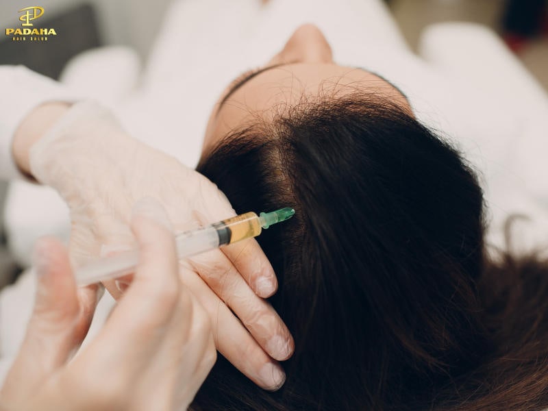 Các liệu pháp trẻ hóa tóc tại spa kết hợp công nghệ hiện đại